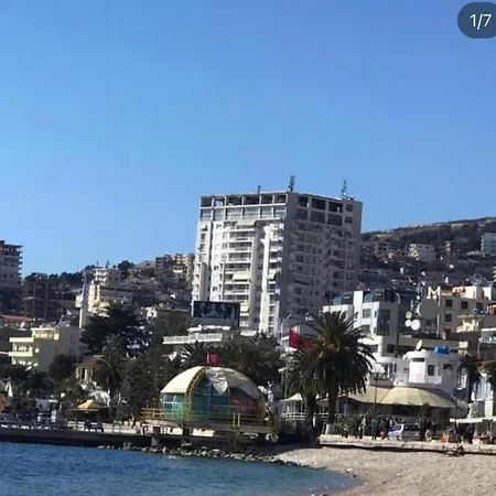 Spacious Sea View Apartament