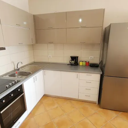 Spacious Sea View *