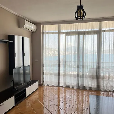 Spacious Sea View